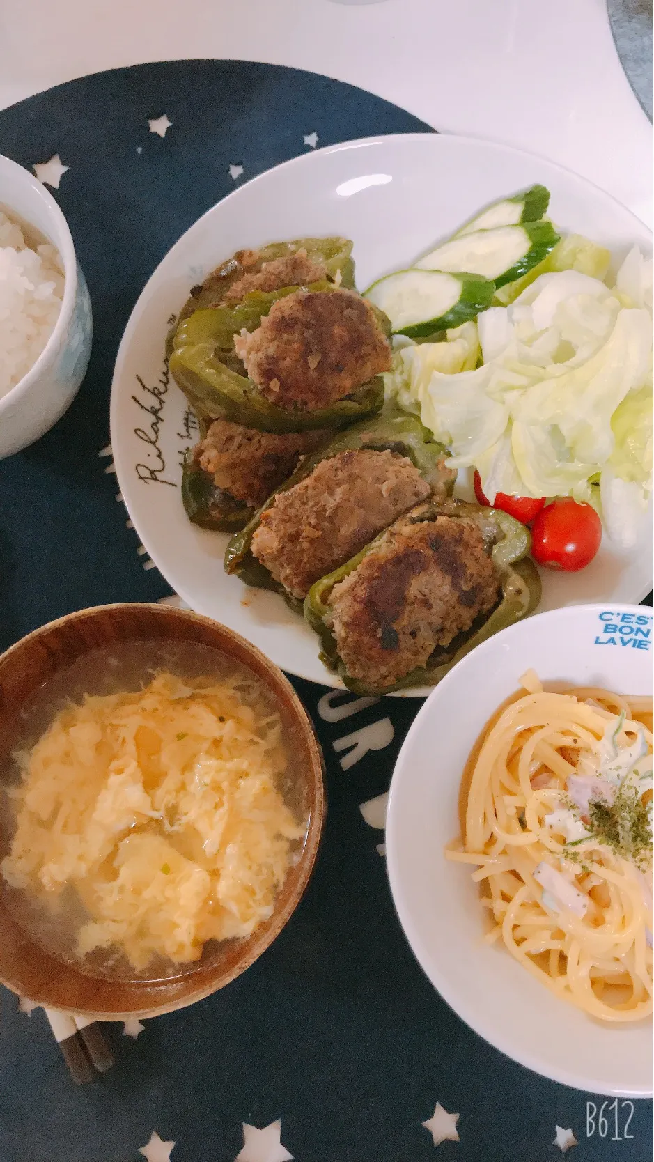 今日の晩御飯🤩ピーマンの肉詰め😍|ゆきさん