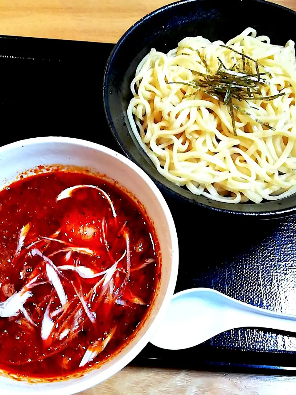 Snapdishの料理写真:松葉 辛つけ麺 激辛 850円+100円 で辛さ増し！！まじ、辛かった💦|sudachiさん