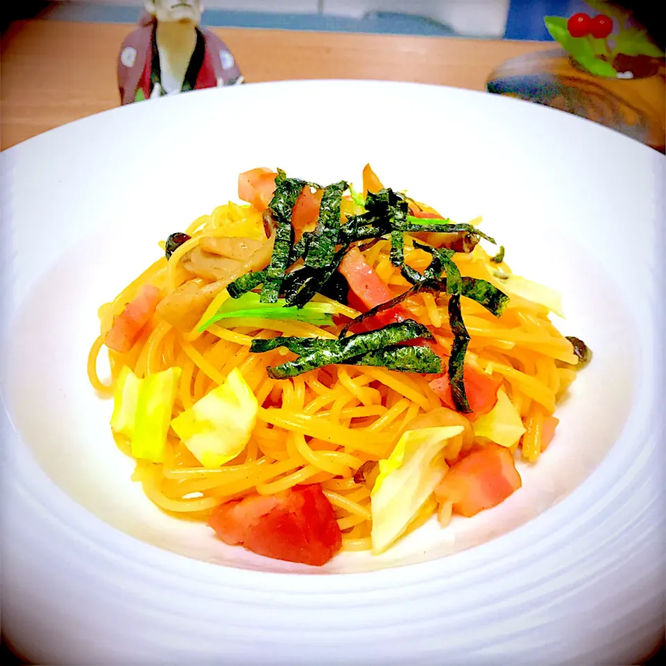 やっぱり美味しい‼️  🍝ベーコンとしめじの和風パスタ|Sの食卓さん