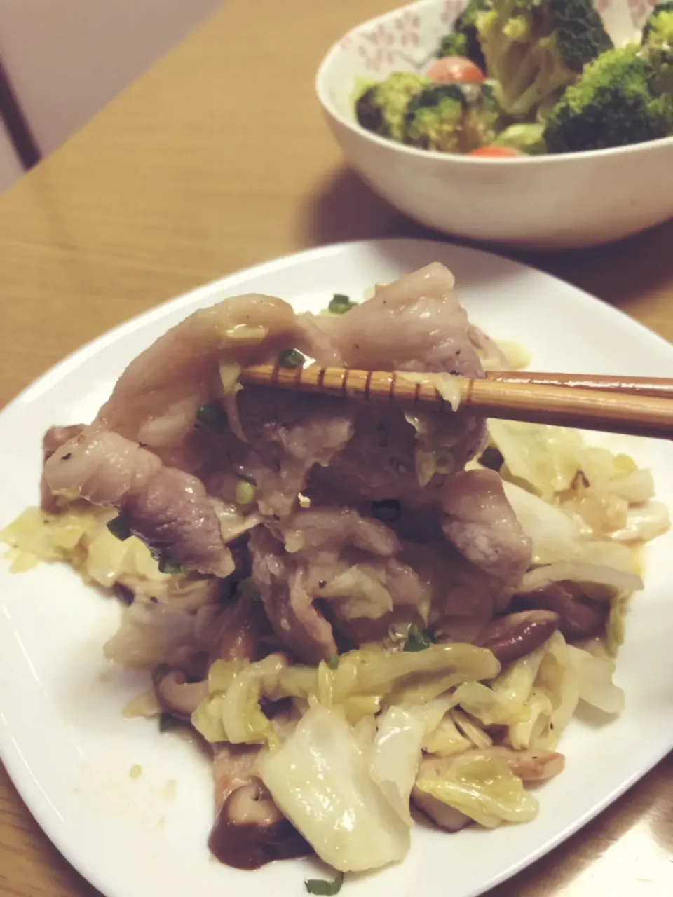 塩もみキャベツの豚肉の甘酢炒め|bbeeさん