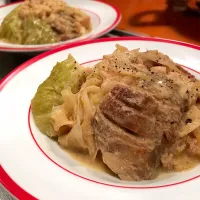 Snapdishの料理写真:スペアリブときゃべつのマスタード煮🇫🇷🍴