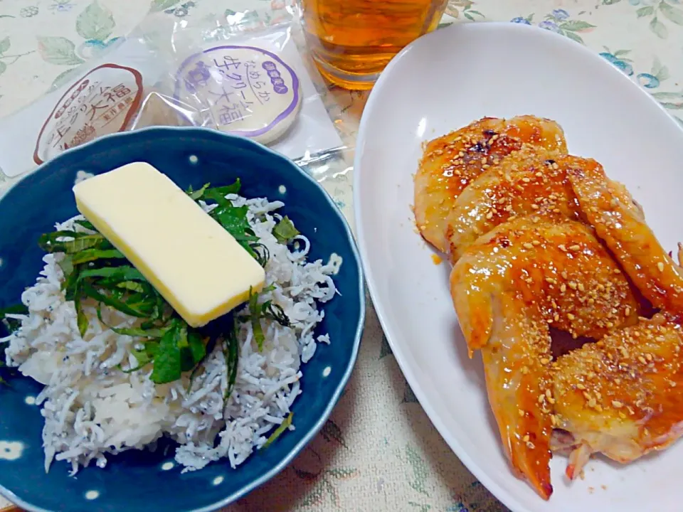 しらすバターごはん＆手羽先の照り焼き|うたかた。さん