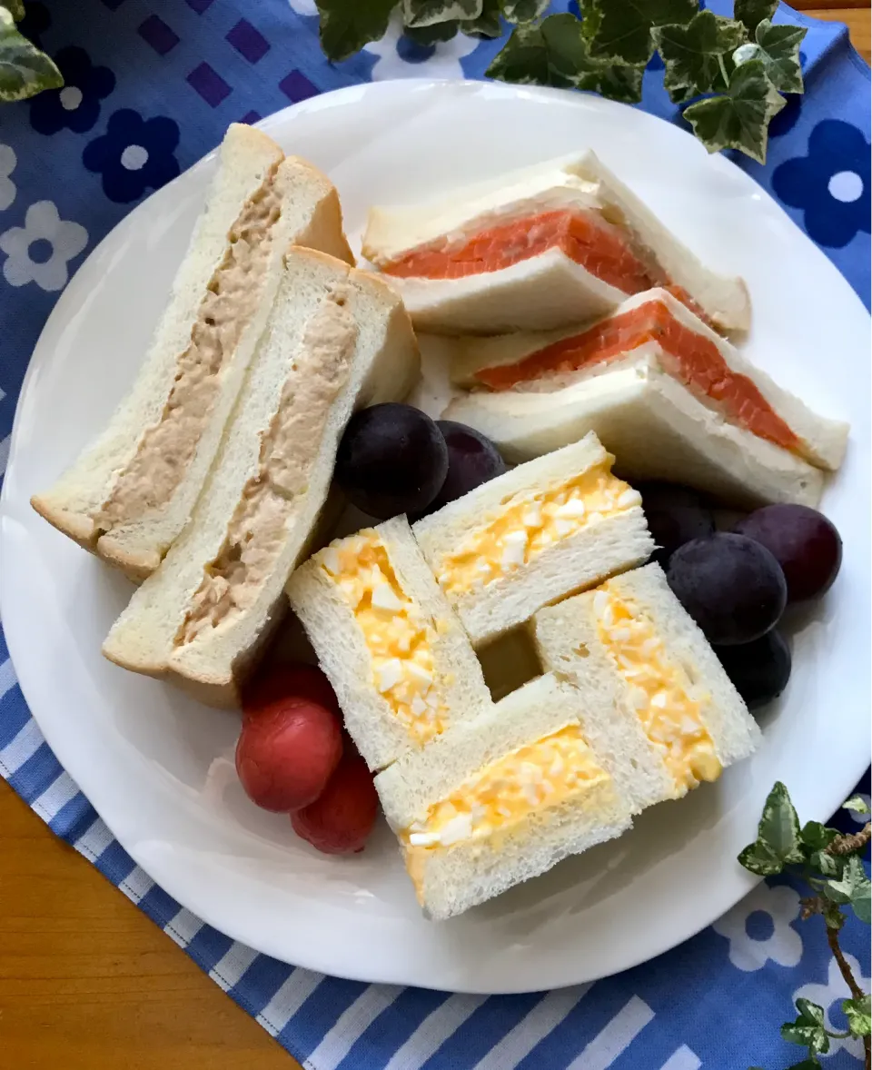 Snapdishの料理写真:🥪タンパク質を摂ろう❣️なサンドウィッチ🥪でも実は冷凍出来るから　忙しい時の味方💕|Hollyさん