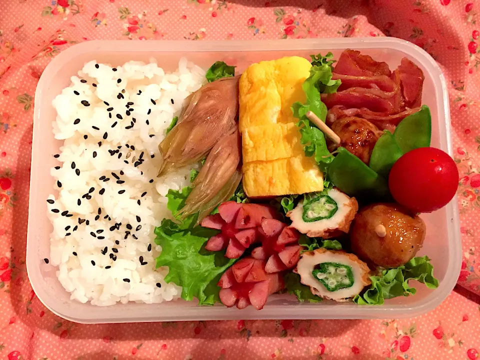 2019年10月26日                                               旦那さんのお弁当🍱👨‍✈️👷🏻‍♂️👨‍🔧✌️💪🏼❤️💞|Kodomo Cookingさん