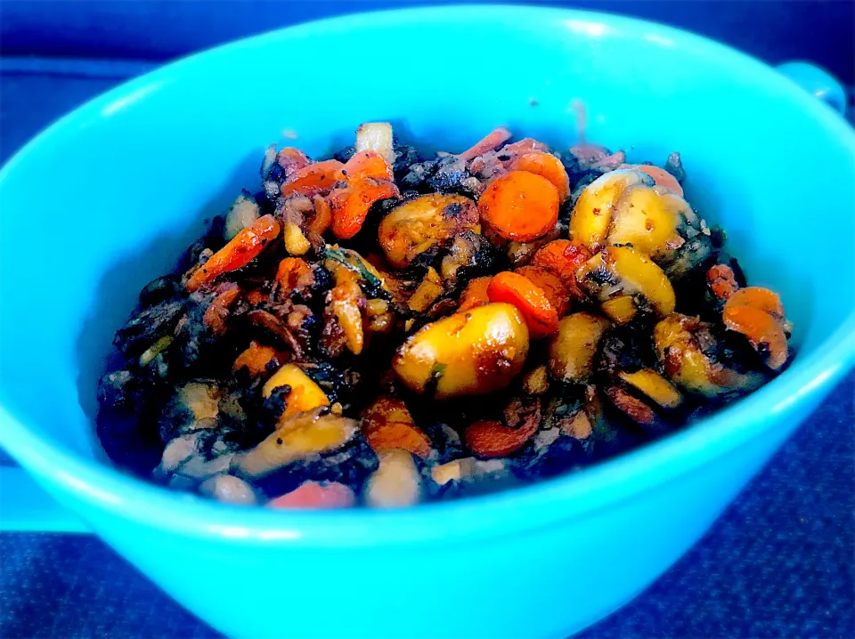 Carrot, mushroom, garlic and honey fry-up|Sergio Lacuevaさん