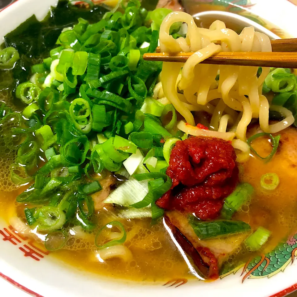 赤湯からみそラーメン|こじゅわいさん