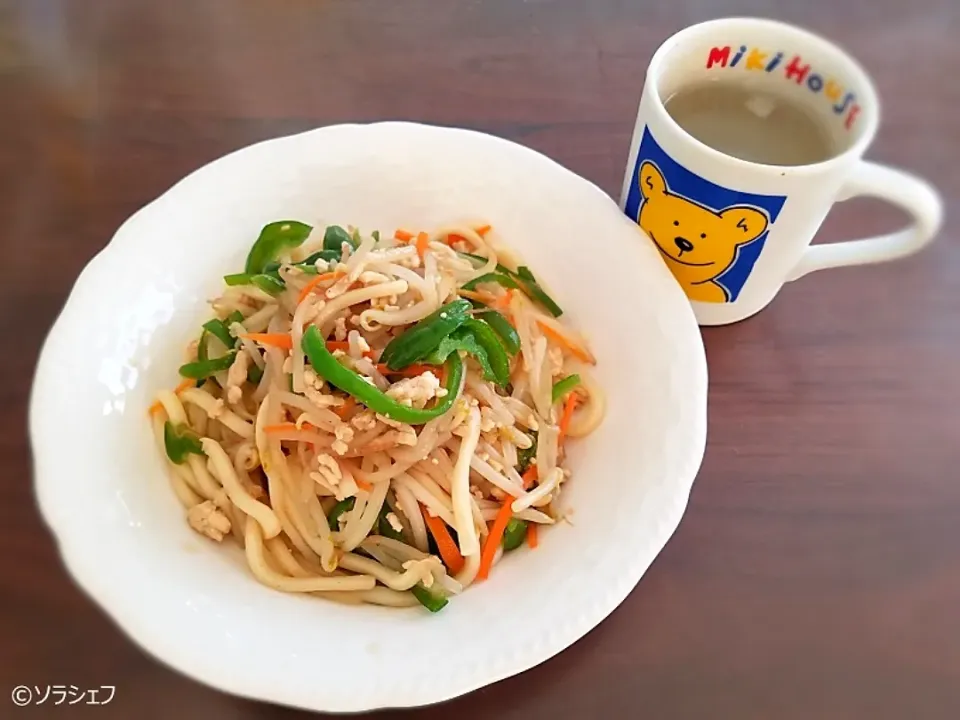 Snapdishの料理写真:今日の昼ご飯だよ(*^^*)
★焼うどん|ソラシェフさん