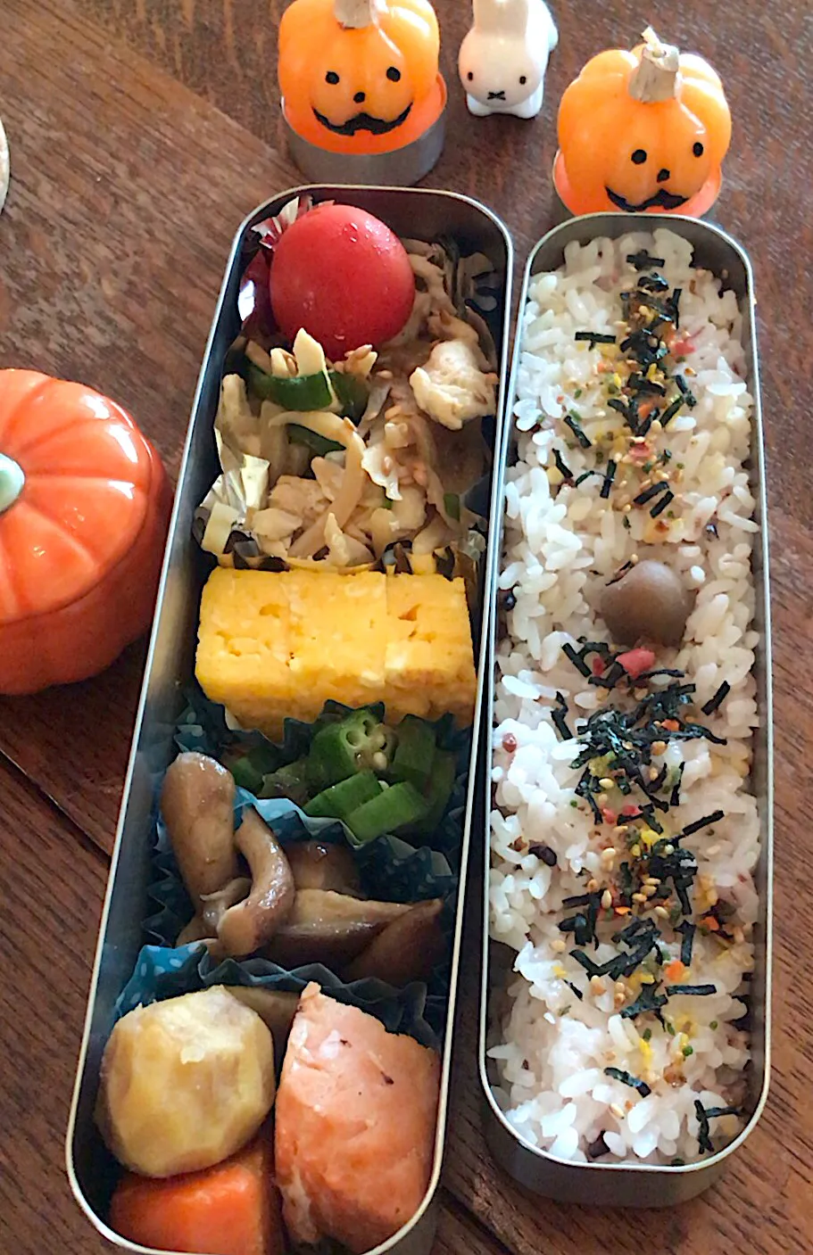 ランチ #栗とチキンのうま煮  #サーモス  #お弁当記録  #お弁当  #青椒肉絲|小松菜さん