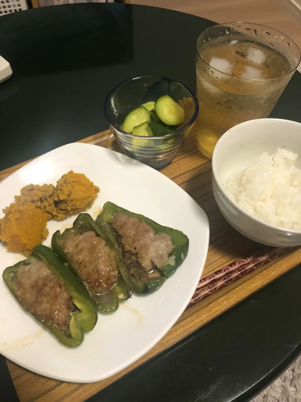 Snapdishの料理写真:ピーマンの肉詰めとか|Yuiさん