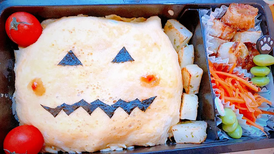 ハロウィン弁当🎃🦇🕸|たろめいさん