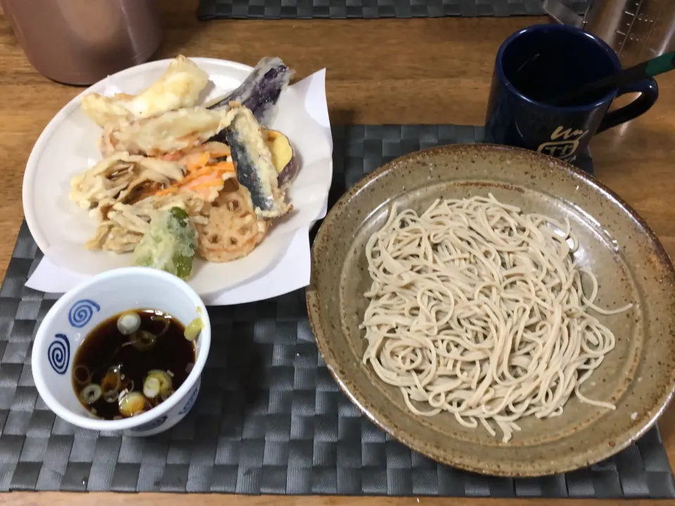 Ohana 夕食(今日は手打ち蕎麦(蕎麦粉は北海道摩周産)|Ohanaさん