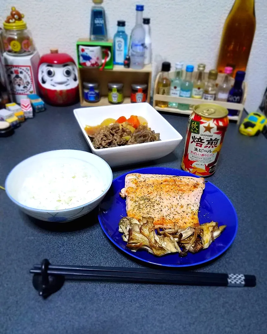 秋鮭のムニエルと特製肉じゃがな和食ごあん🍚|masaki .fさん