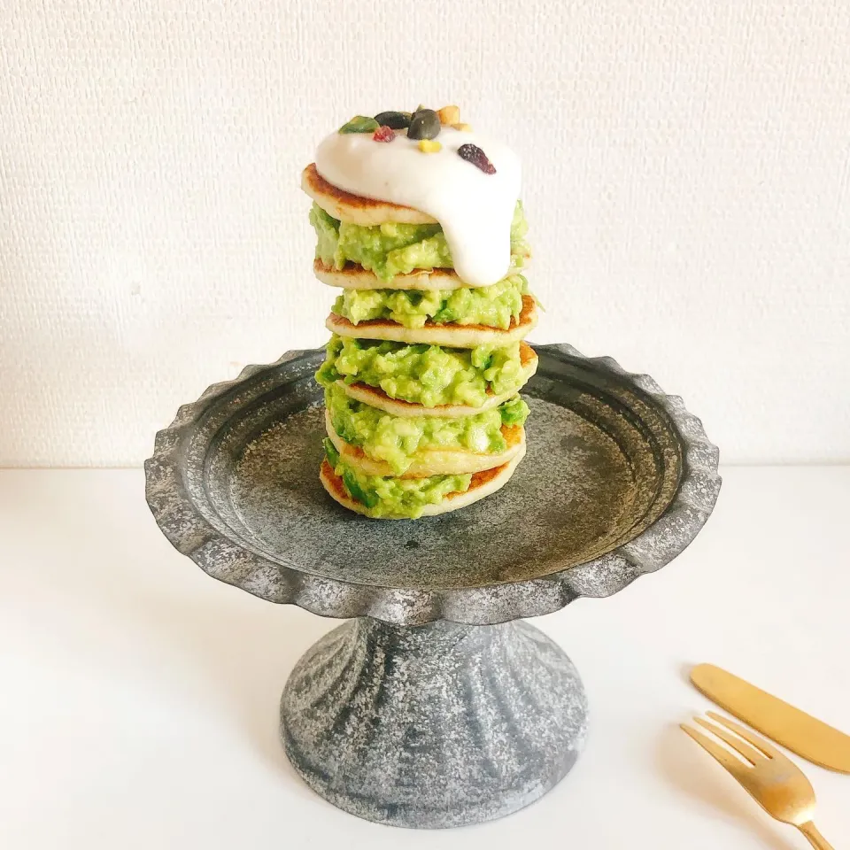 アボカドとSOYクリームの米粉パンケーキ🥑🥞|sakiさん