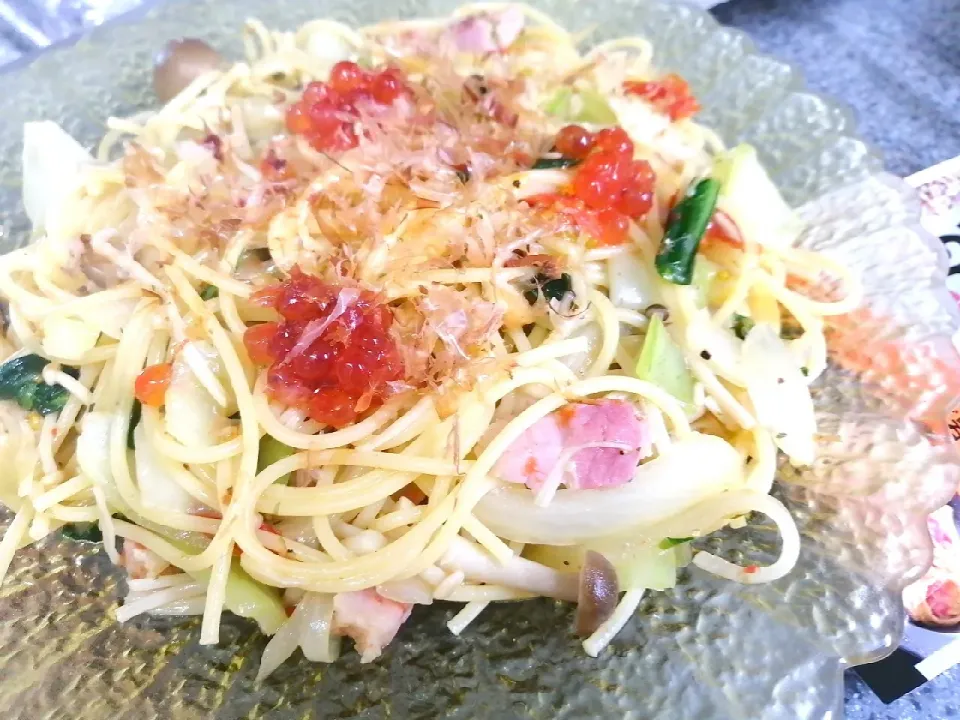 Snapdishの料理写真:松茸のお吸い物活用
野菜たっぷり和風パスタ(◍•ᴗ•◍)❤|チーズさん