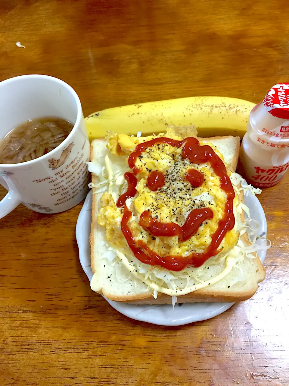 スクランブルエッグのオープンサンド|さんだーさん