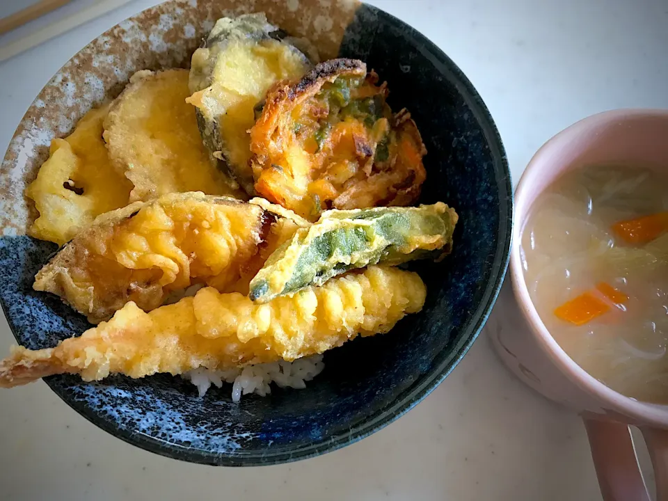 #ランチ#天丼#春雨入り味噌汁|やすあけさん