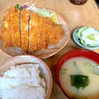 Snapdishの料理写真:新所沢 とんかつ司|つばささん