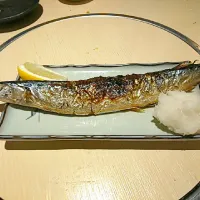 Snapdishの料理写真:秋刀魚の塩焼|カッチャンさん