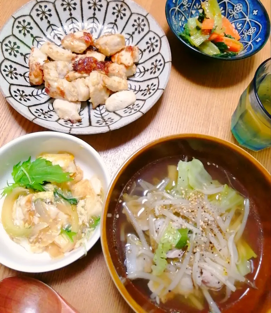 醤油ラーメン風スープ 揚げ豆腐卵とじ  鶏胸マヨ炒め|いちみさん