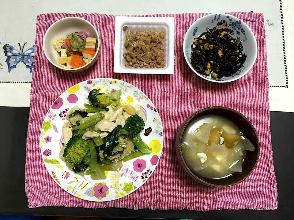 ささみとゆで野菜の胡麻味噌和えのご飯|みよさん