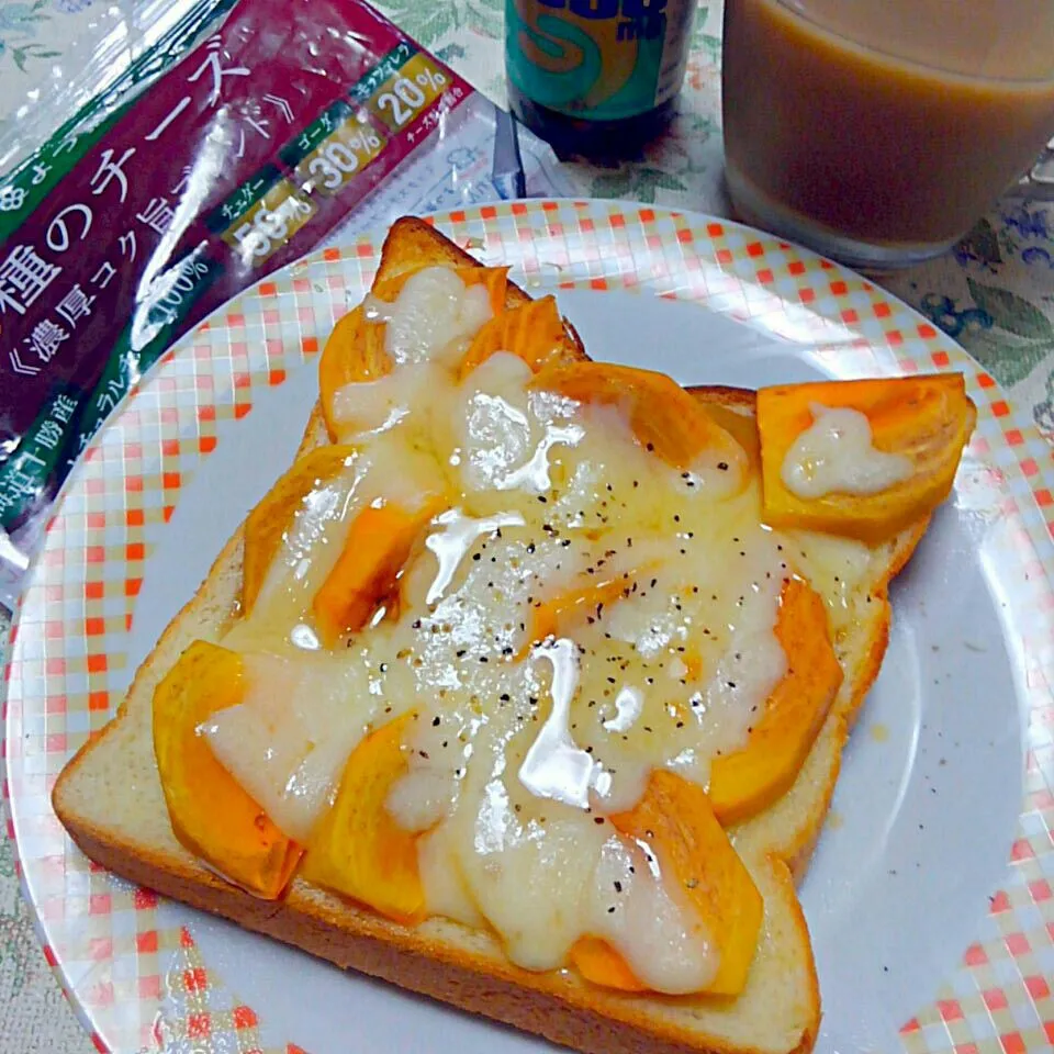 柿チーズトースト🍞セントルザベーカリーブルマン|うたかた。さん