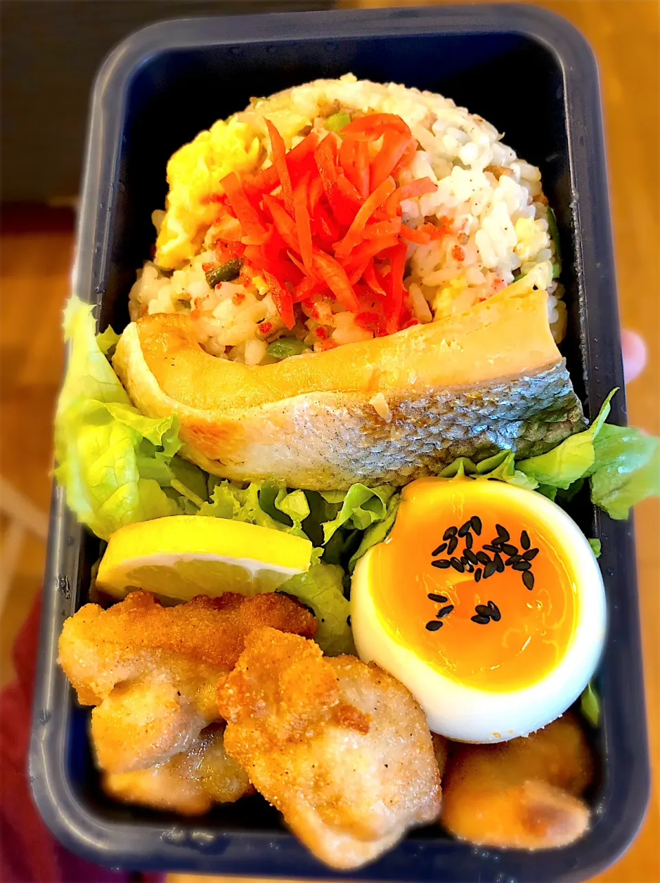 Snapdishの料理写真:チャーハン弁当★☆|SAKURA🌸さん