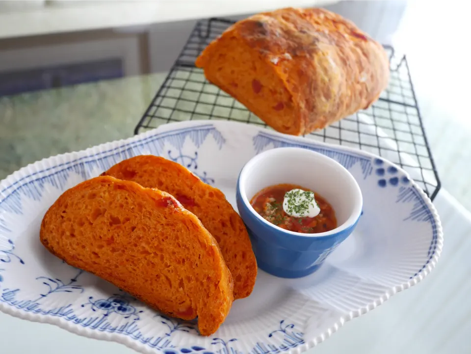 ドデカトマトパンとミネストローネ 離乳食|happinessさん