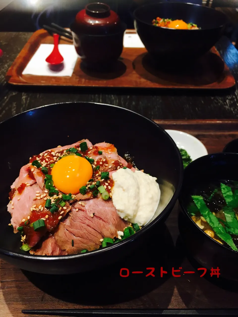 Snapdishの料理写真:ローストビーフ丼|めんちゃんさん