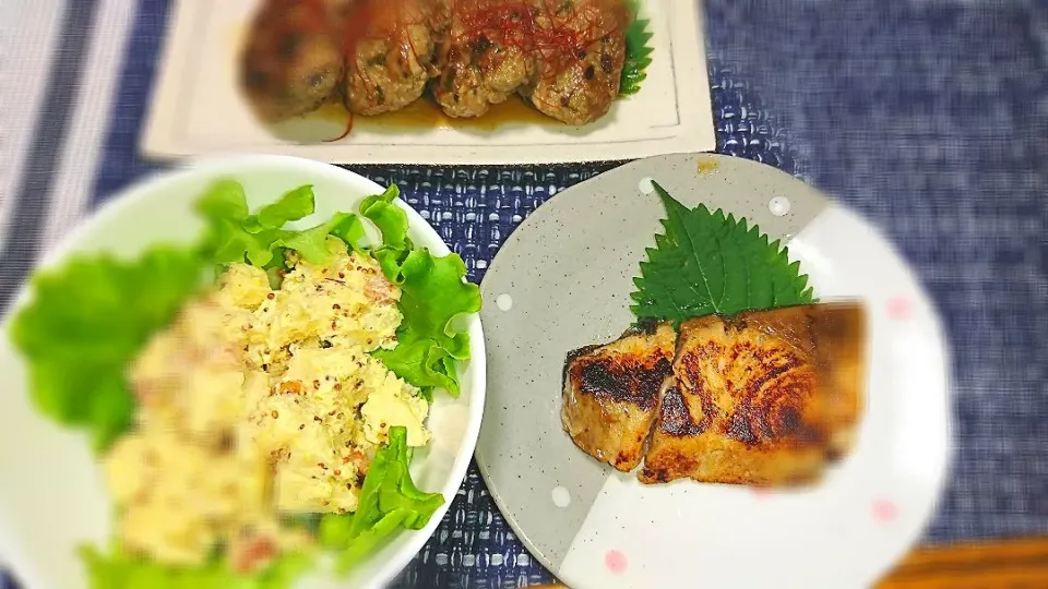 Snapdishの料理写真:イチロッタさんの料理 ブリの塩麹漬け。
一週間漬け込みました。(#^.^#)|☆Chieco☆さん