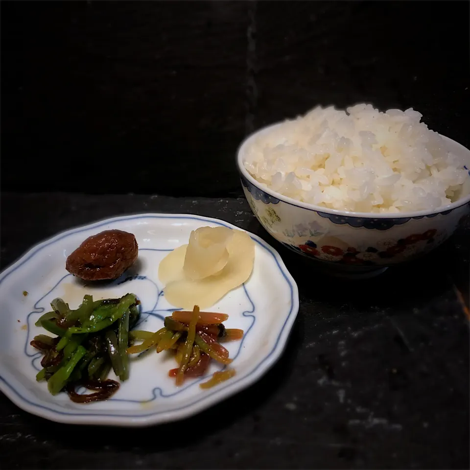 わさびの茎の三杯酢　わさびの塩昆布漬け|佐野未起さん