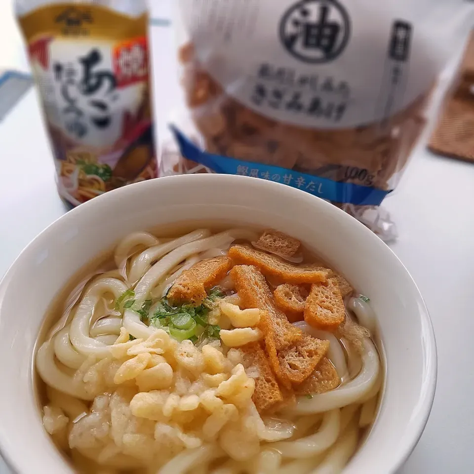 Snapdishの料理写真:かけうどん|kazuko pさん