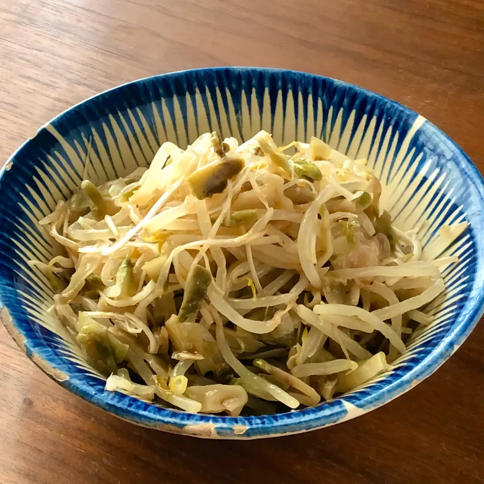 ザーサイとモヤシのナムル　　　　　Pickled vegetables and spicy namul|マユマユさん