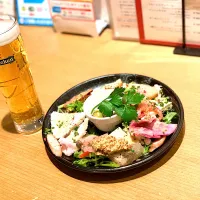 Snapdishの料理写真:つまみ盛り合わせ|むーさんさん