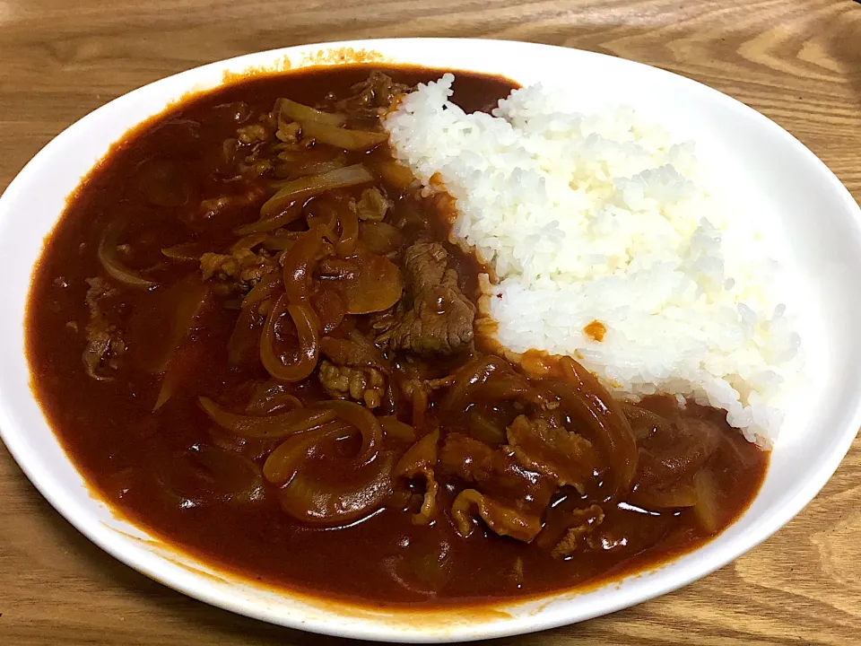 Snapdishの料理写真:今日の夕食　☆ハッシュドビーフ|まぁたんさん