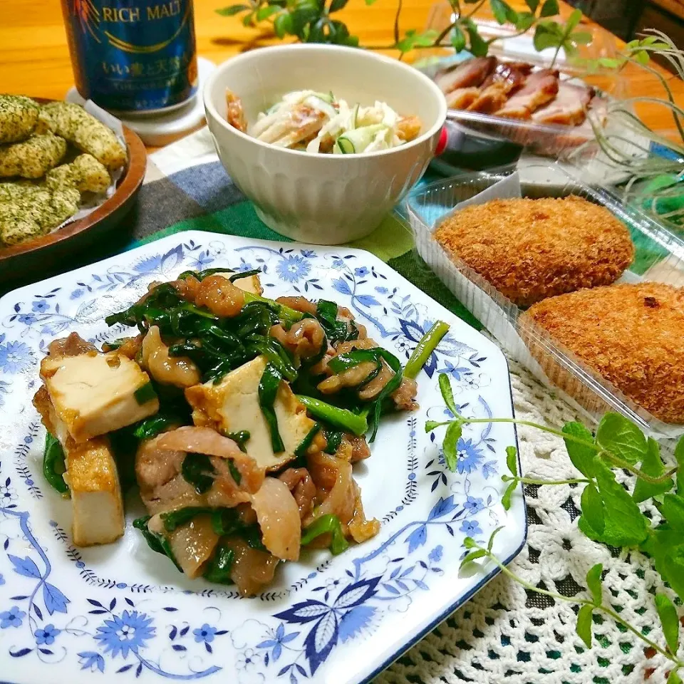 Snapdishの料理写真:厚揚げ×豚肉× ニラのご飯進む系おかず
家飲みにも🍻|とまと🍅さん