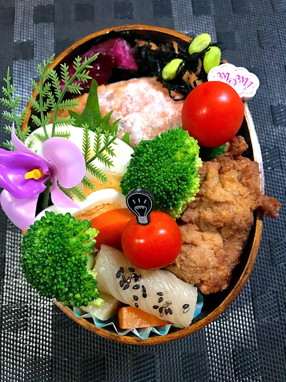 海苔鮭弁当|みるぴょんさん