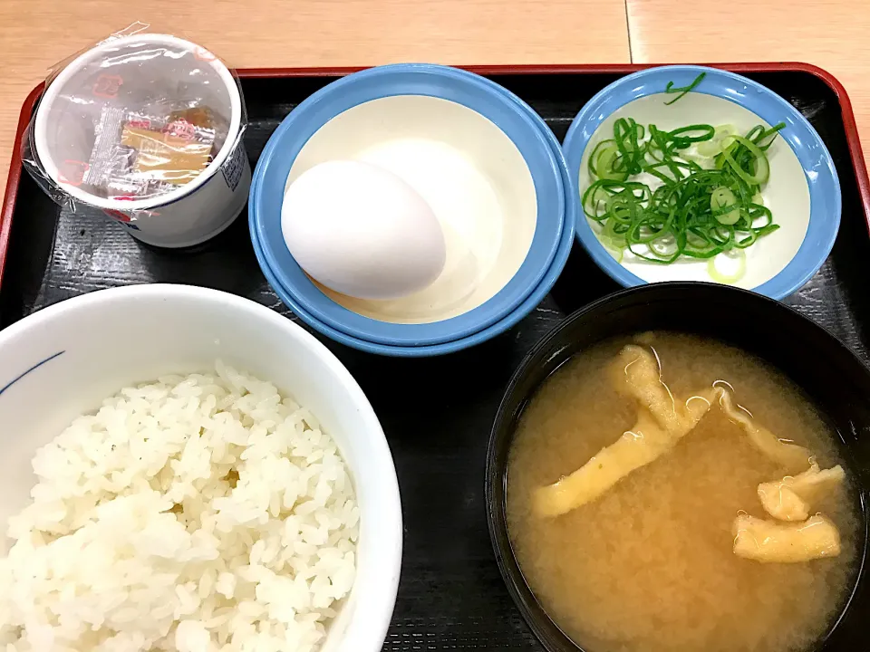 Snapdishの料理写真:玉子ごはん納豆ライスミニ|マハロ菊池さん