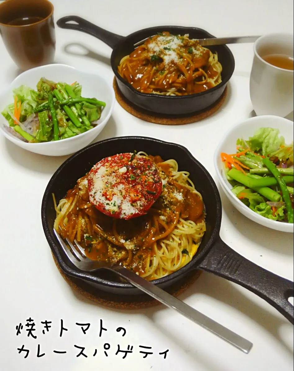 レトルトカレーで焼きトマトのカレースパゲティ|みったんさん