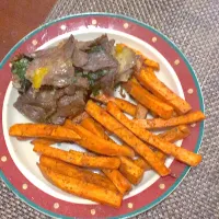 #Sweet potatoes fries#with creamy deep #fried beef #with some vegetable mmm yummy # Akilhilutaafrika#|wosuk2019さん