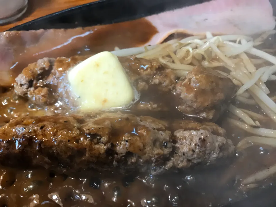 デミハンバーグランチ。ひさびさでしたが安定の美味さ！|KOMAさん