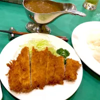 Snapdishの料理写真:浅草　グリルグランデ　カツカレー|uchiyama あにきさん