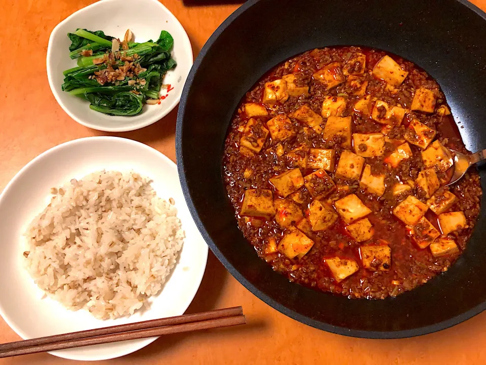 Snapdishの料理写真:麻婆豆腐定食|殻トマトさん