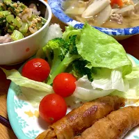 Snapdishの料理写真:野菜の収穫してきました！大根の葉っぱのふりかけや豚汁にたっぷり野菜が入ってます🥬|ゆきちんさん