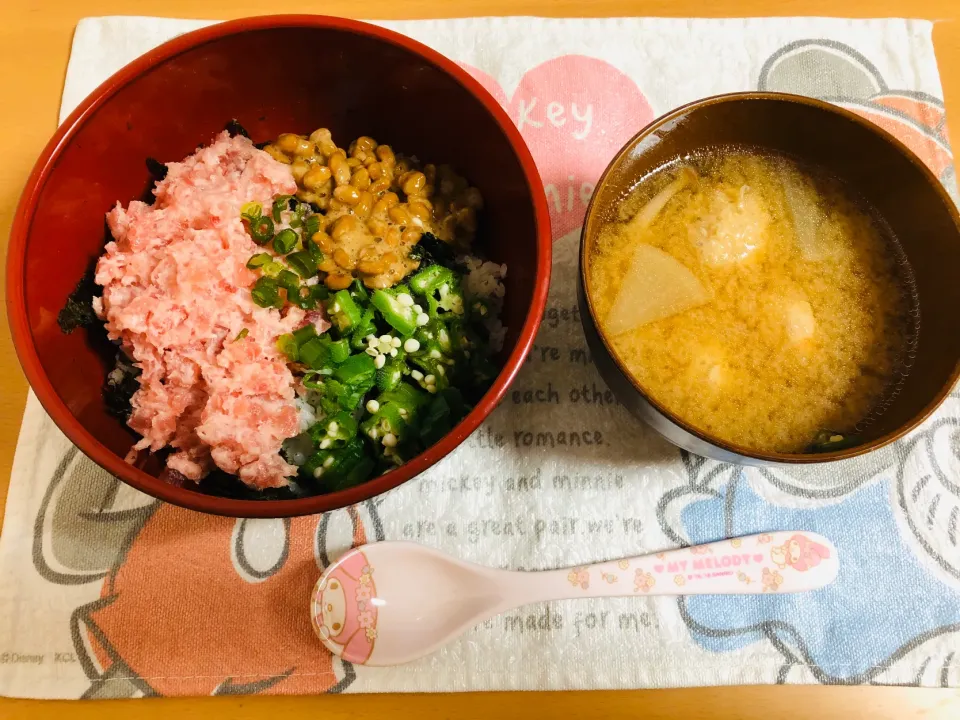 ねばねば丼|飛鳥さん