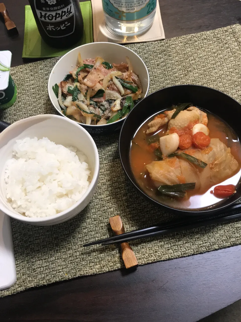 Snapdishの料理写真:ロールキャベツ、ニラと玉ネギとベーコンのチーズ焼き|くろさん