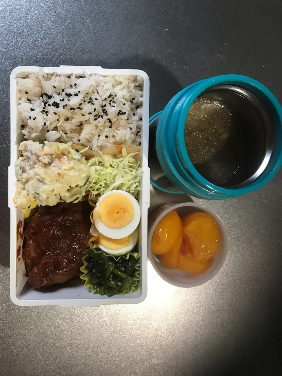 煮込みハンバーグ弁当|ちーさん