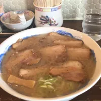 Snapdishの料理写真:二丁目食堂 背脂肉そば|クレゾーさん