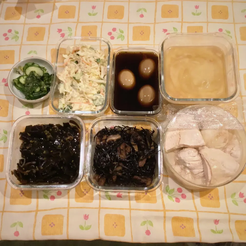 Snapdishの料理写真:作り置きおかず|ドルフの美味しい家庭料理さん