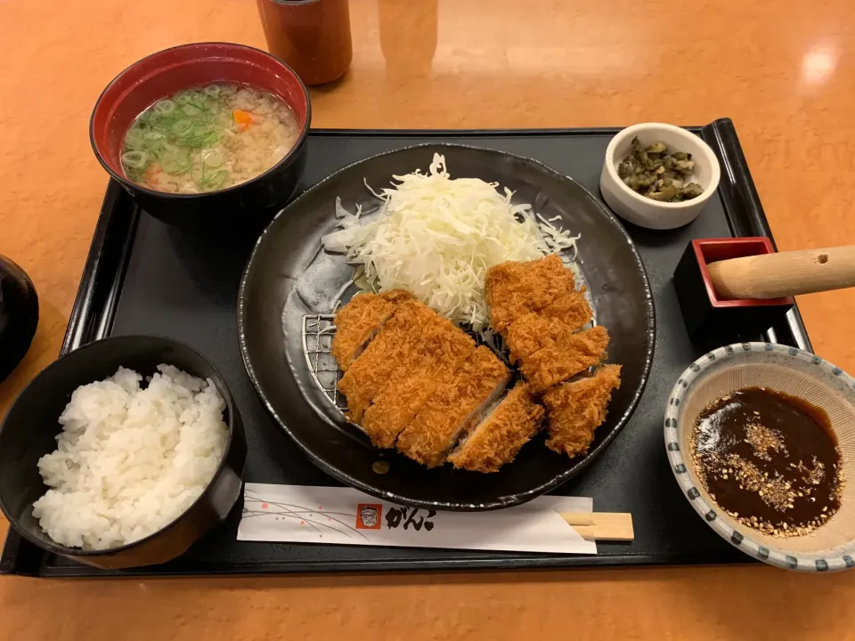 黒豚　盛合わせ定食|山田 浩司さん