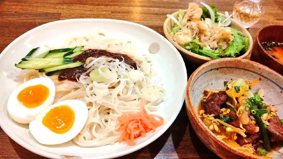 Snapdishの料理写真:賄い飯🍚　盛岡じゃじゃ麺……等|Gauche Suzukiさん